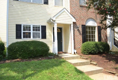 Building Photo - 2200 Mountain Mist Ct