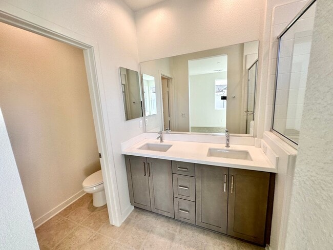 Building Photo - Brand New Townhome Overlooking Mission Valley