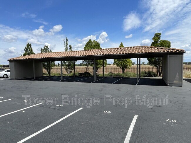 Building Photo - 4200 E Commerce Way