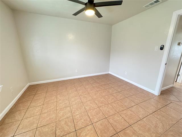 Building Photo - 3900 Camelot St