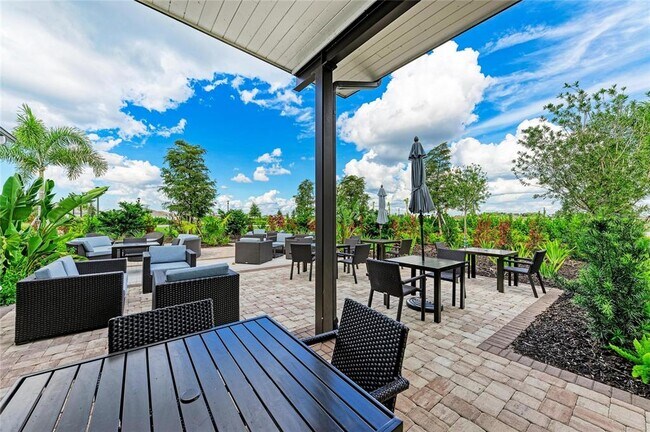 Building Photo - 18143 Wheathouse Pl