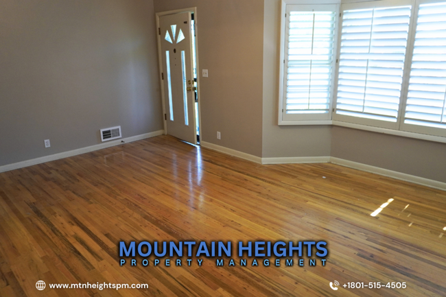 Building Photo - 2784 E Delsa Dr
