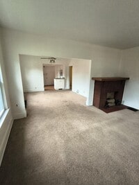 Building Photo - 1415 Kenyon Dr