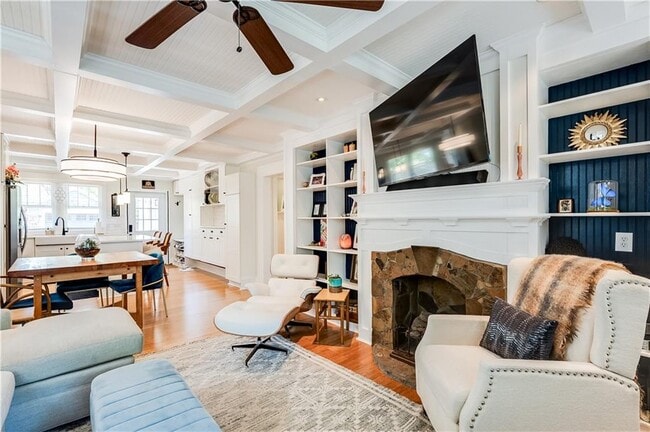 Building Photo - 45 Mortimer St SE