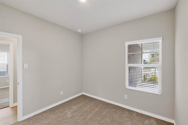 Building Photo - 705 Caraway Dr