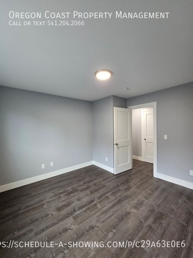 Building Photo - 4255 Sequoia Loop