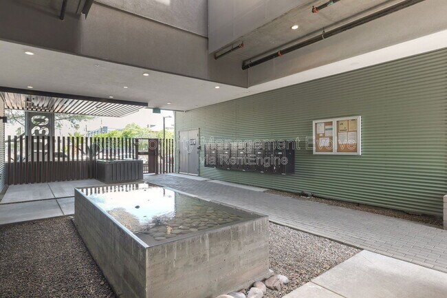 Building Photo - 1130 N 2nd St