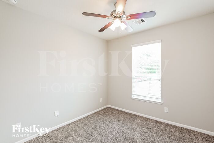 Building Photo - 3856 Tolby Crk Ln