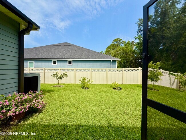 Building Photo - 505 Windwalker Dr