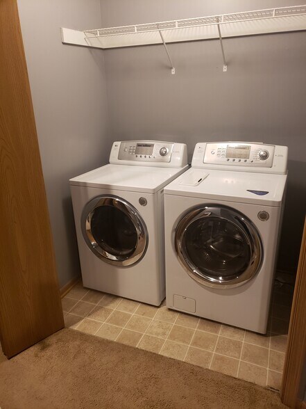 Washer & Dryer - 7603 E 95th Ter