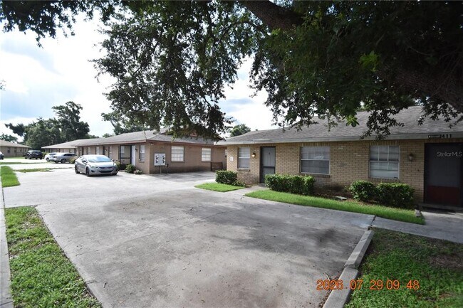 Building Photo - 411 Big Cedar Way