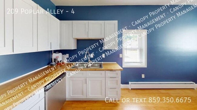Building Photo - 209 Poplar Alley