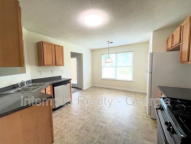 Building Photo - 4389 Persian Ct SW