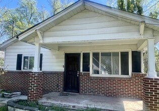 Building Photo - 1210 Sheridan Ave