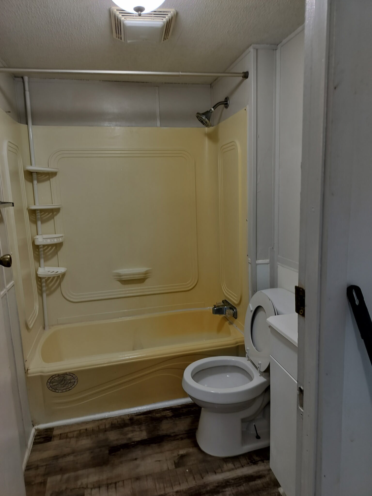 Building Photo - 210 Jamback Rd