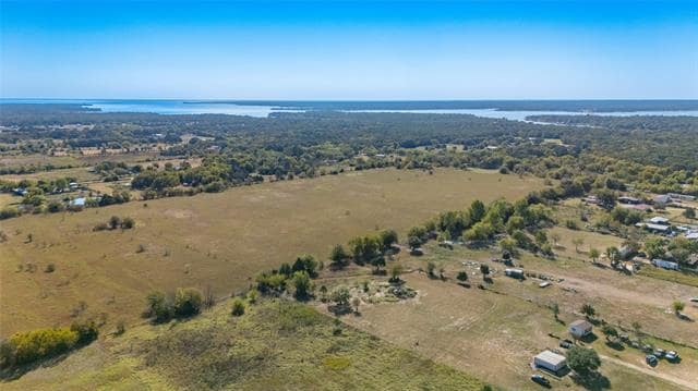 Building Photo - 9119 Whiskers Rd