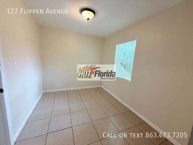 Building Photo - 127 Flippen Ave