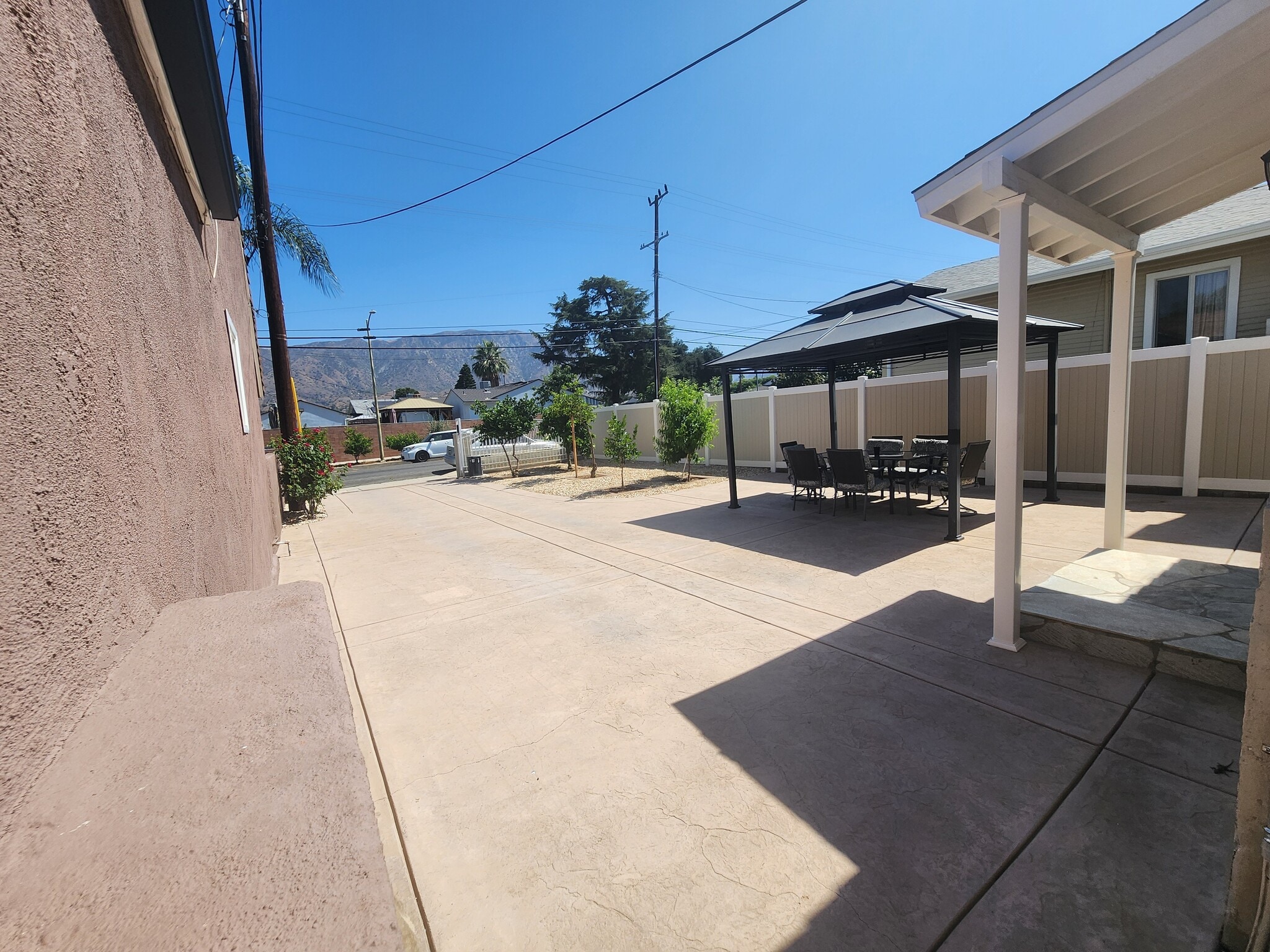 Building Photo - 8522 Hillrose St