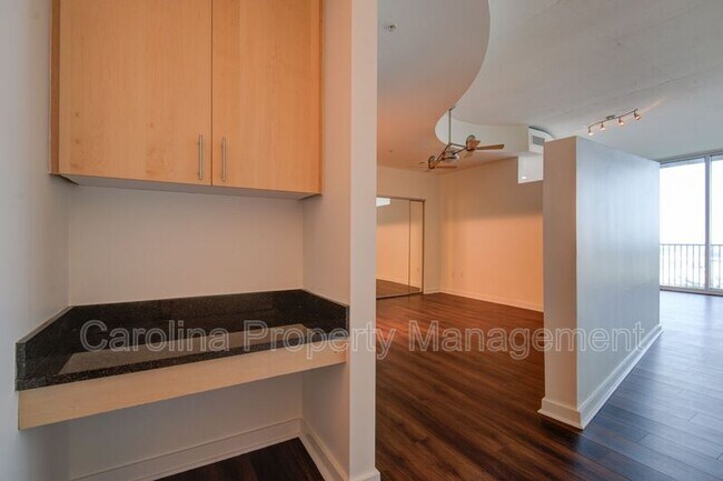 Building Photo - 210 N Church St