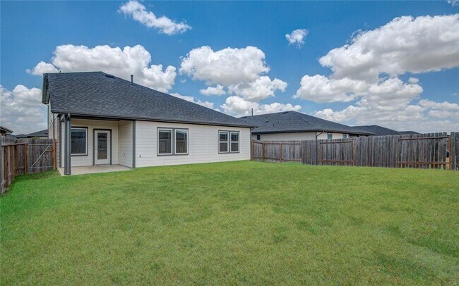 Building Photo - 29423 Travis Trace