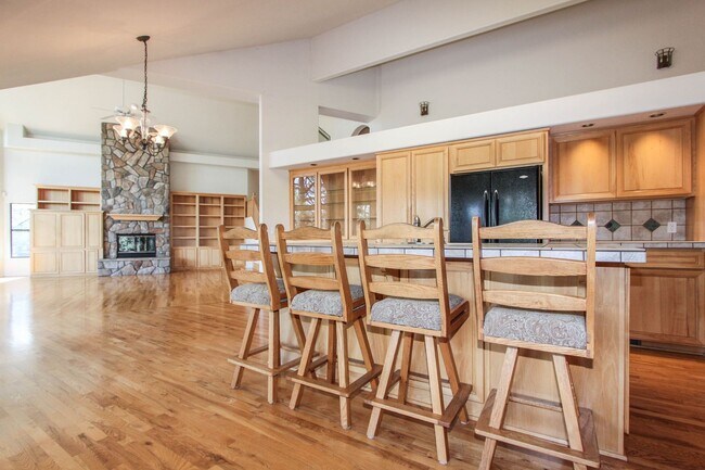 Building Photo - Cathedral Pines Three Bedroom Home - HOLD