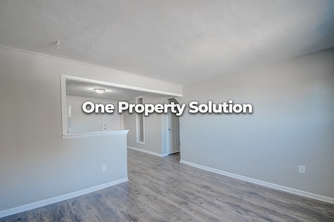 Building Photo - 5284 Broadway