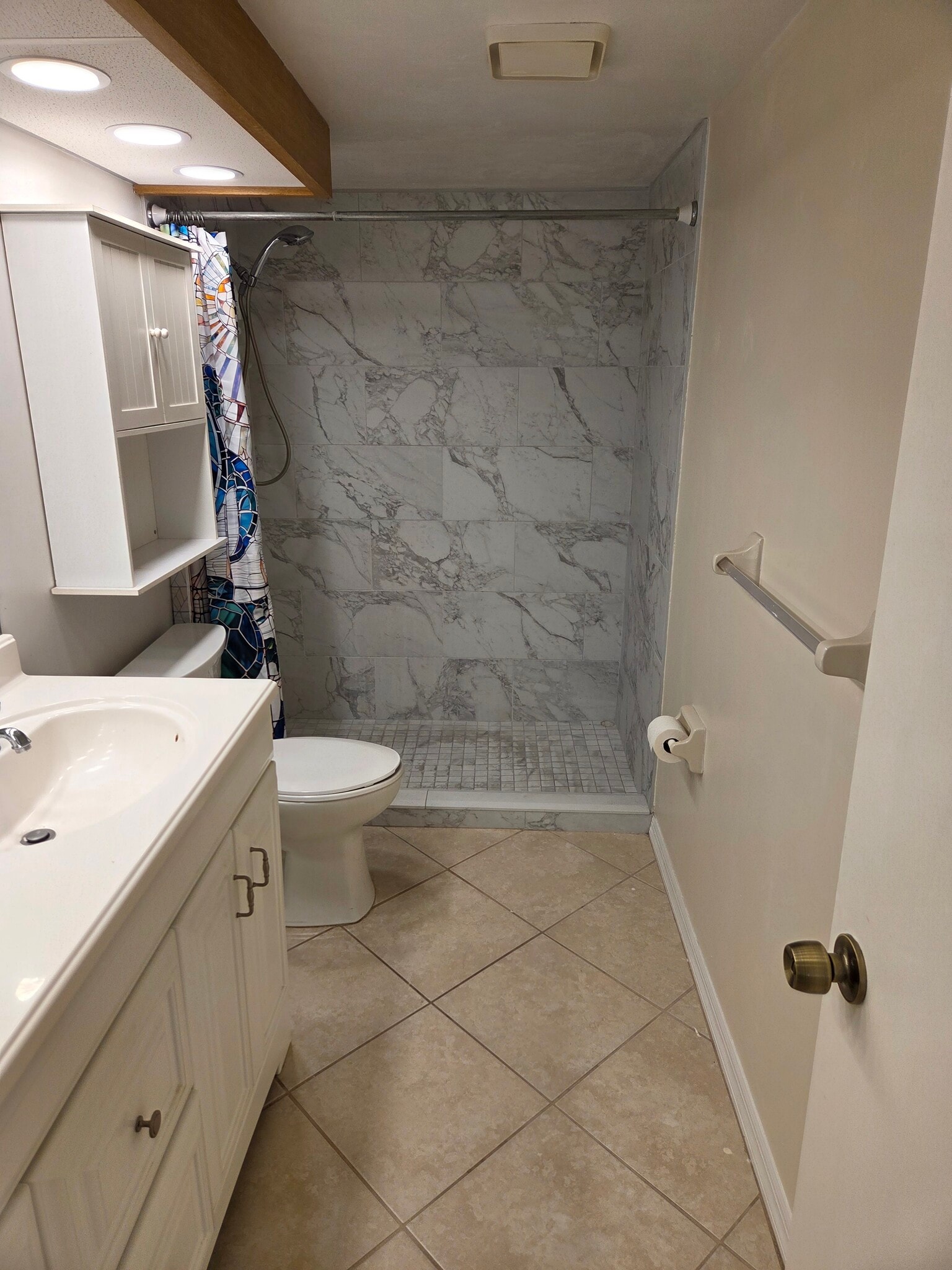 Master Bath - 5825 Rattlesnake Hammock Rd