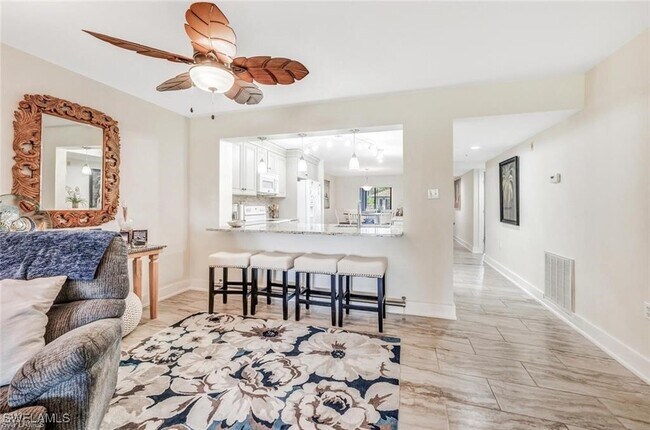 Building Photo - 9901 Sunset Cove Ln