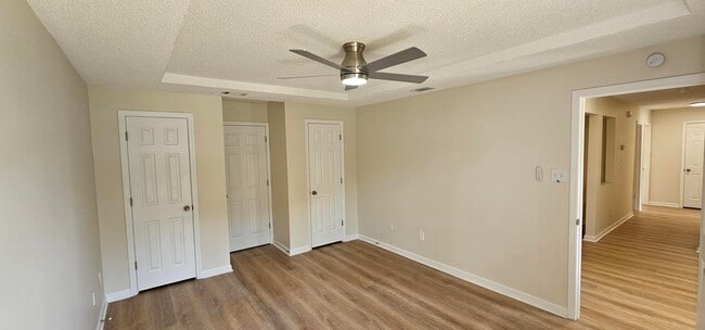 Building Photo - 3522 Barker Dr
