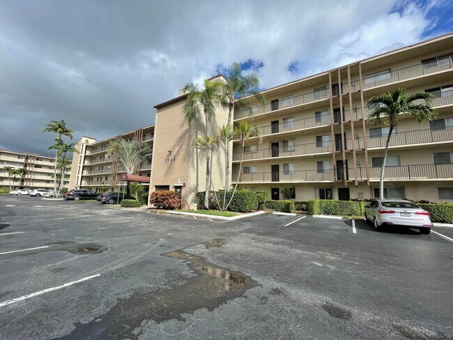 Building Photo - 7760 NW 50th St