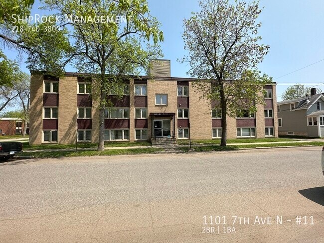 Primary Photo - 1101 7th Ave W