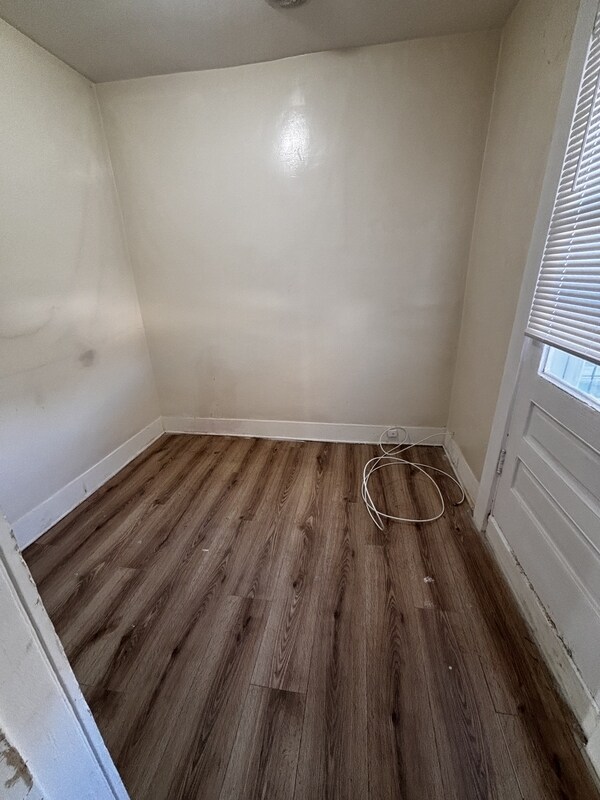 Building Photo - 228 Adams St