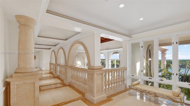 Building Photo - 260 Cape Florida Dr