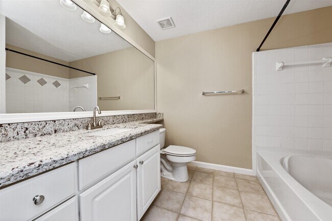 Building Photo - 9905 Baywinds Blvd