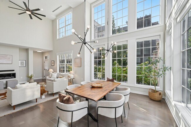 Building Photo - 100 Normandy Ave