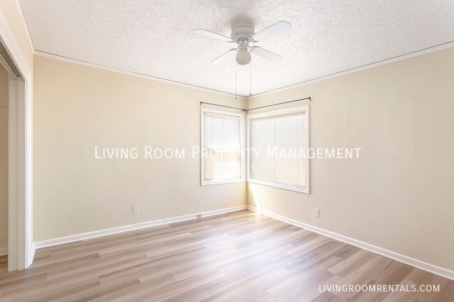 Building Photo - 6738 NE 22nd Ave