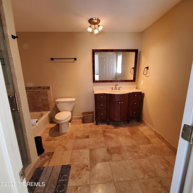 Building Photo - 754 Ocean Ave