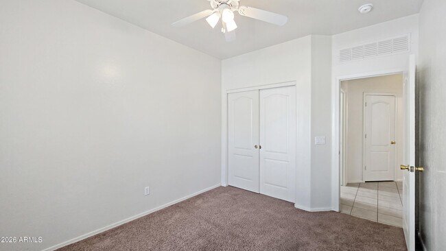 Building Photo - 12519 W Campina Dr