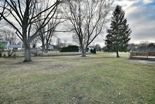 Building Photo - 263 Bobwhite Ln