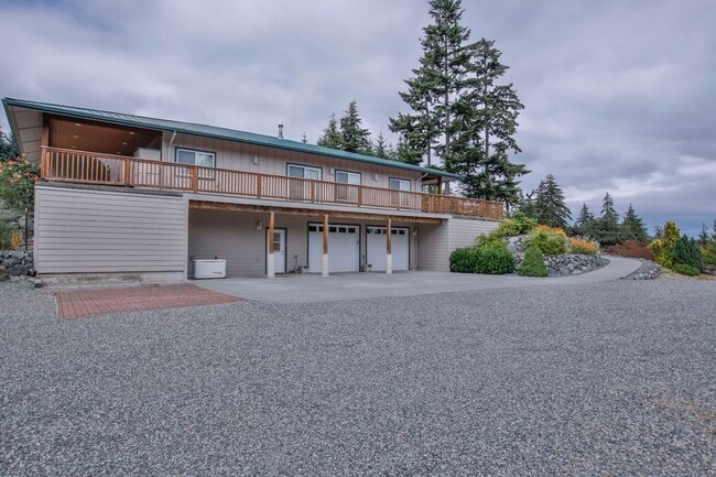 Building Photo - 2385 N 1500 E