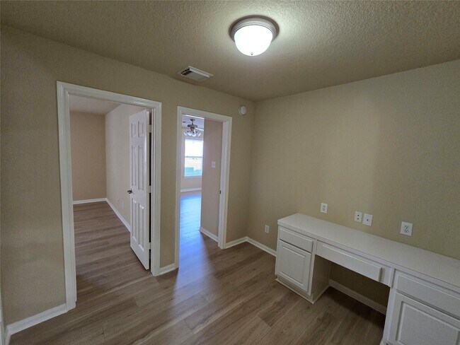 Building Photo - 24710 Tribeca Ln
