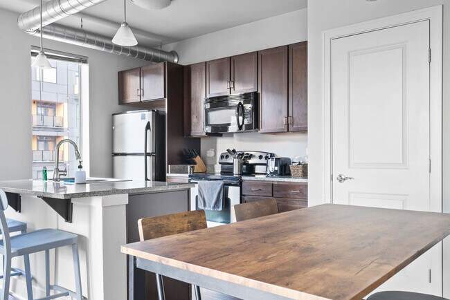 Building Photo - 235 S Delaware St