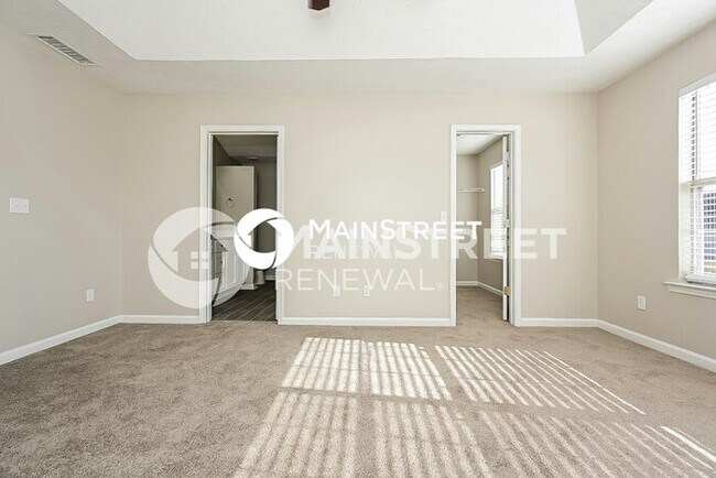 Building Photo - 3 Bedroom Pet-Friendly Home in ELLENWOOD, GA with Main Street Renewal