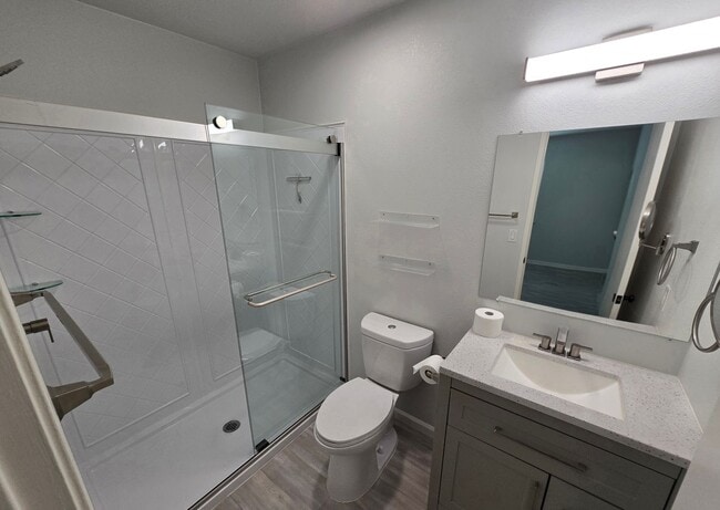 Building Photo - Lovely 3 Bedroom Home in Walnut