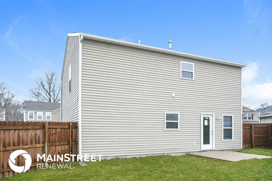 Building Photo - 7841 Rose Ln