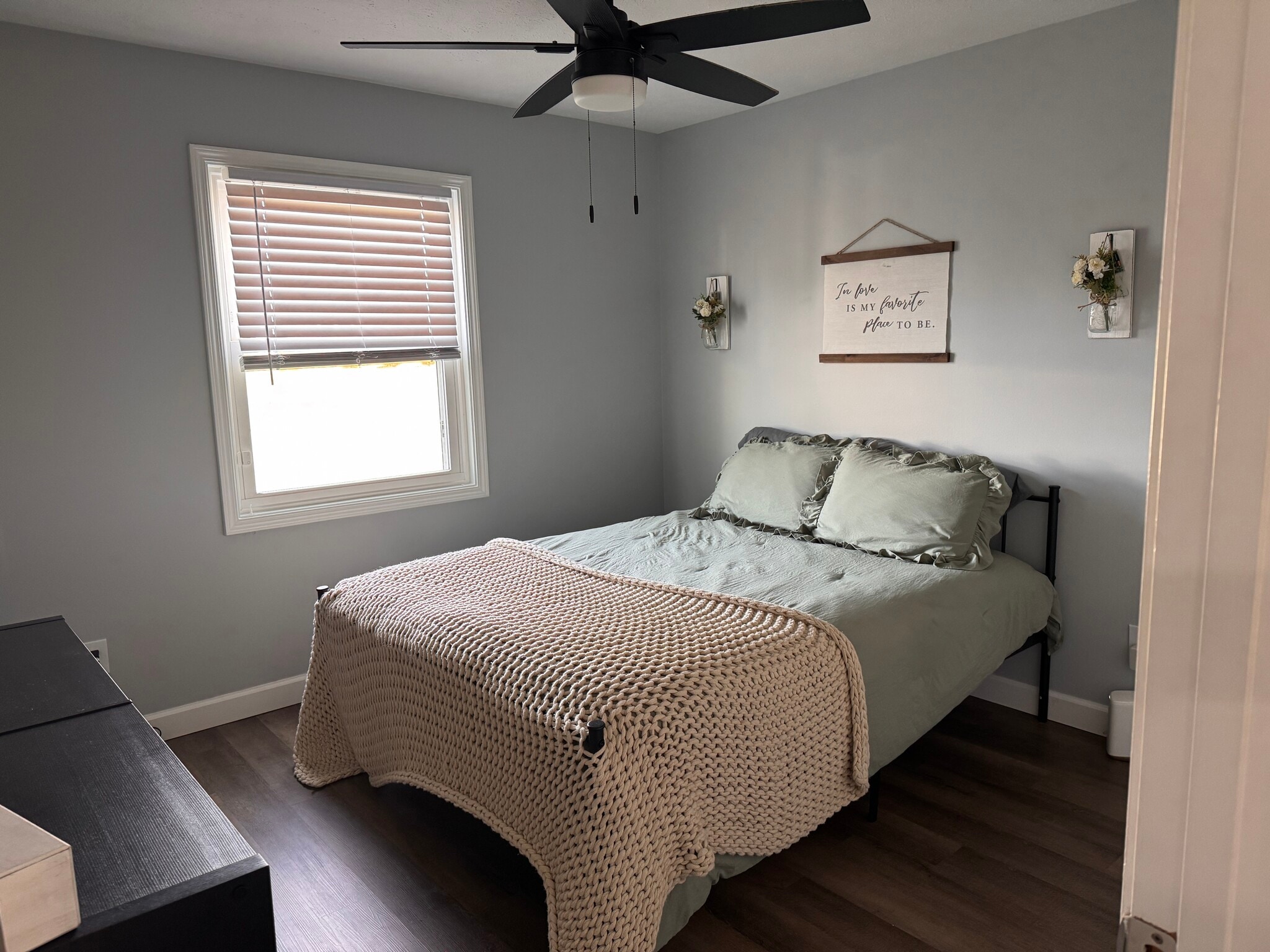 Building Photo - 135 Albany St