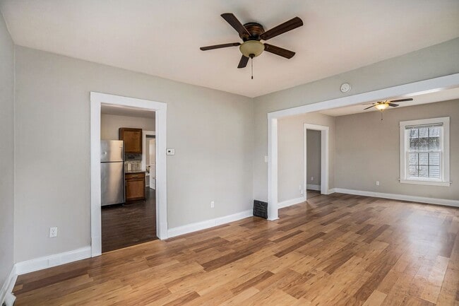 Building Photo - Fantastic, large remodeled 3-bed/1-bath ranch, unfinished basement & partially enclosed yard