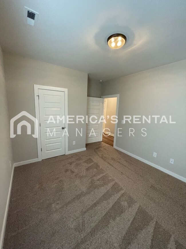 Building Photo - Home for Rent in Cullman, AL...View with 48 Hours Notice!