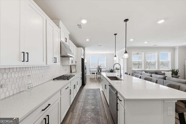 Building Photo - 3939 Alderstone Dr