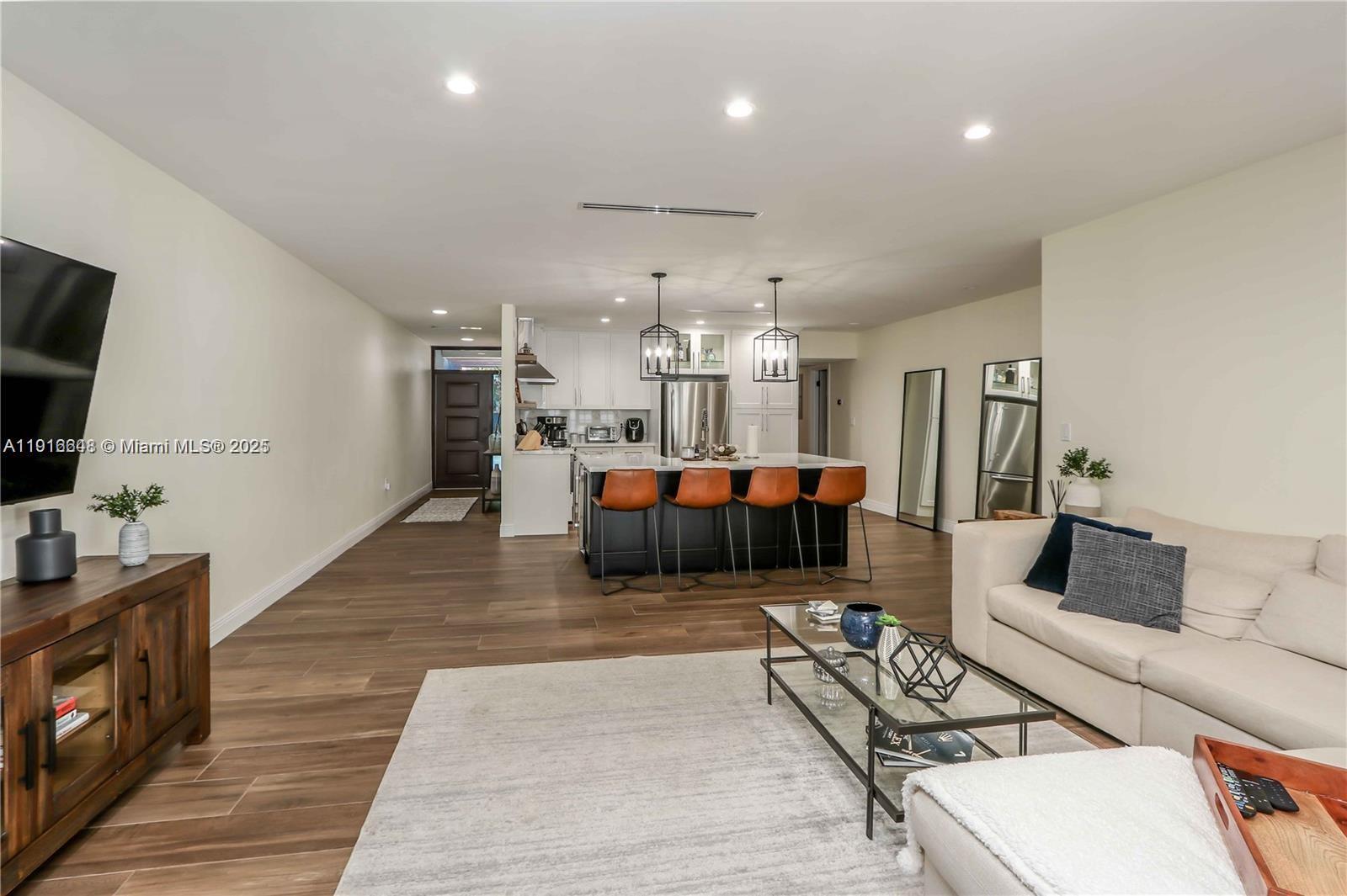 Building Photo - 16509 Fox Den Ct